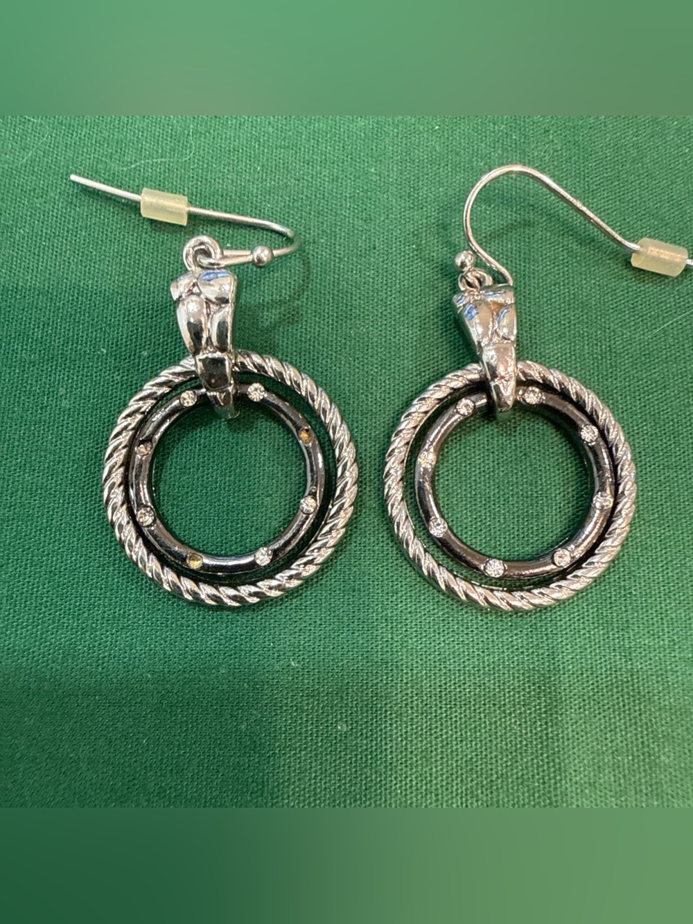 Silver Double-Ring Drop Earrings in Black and Silver. 22F